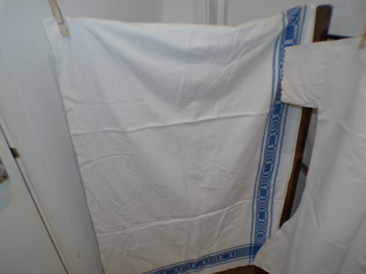 Mid C cotton tablecloth