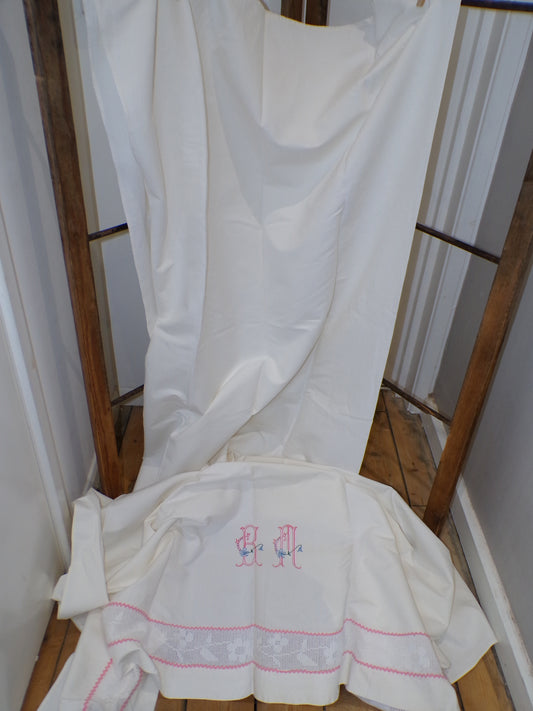 French bed linen