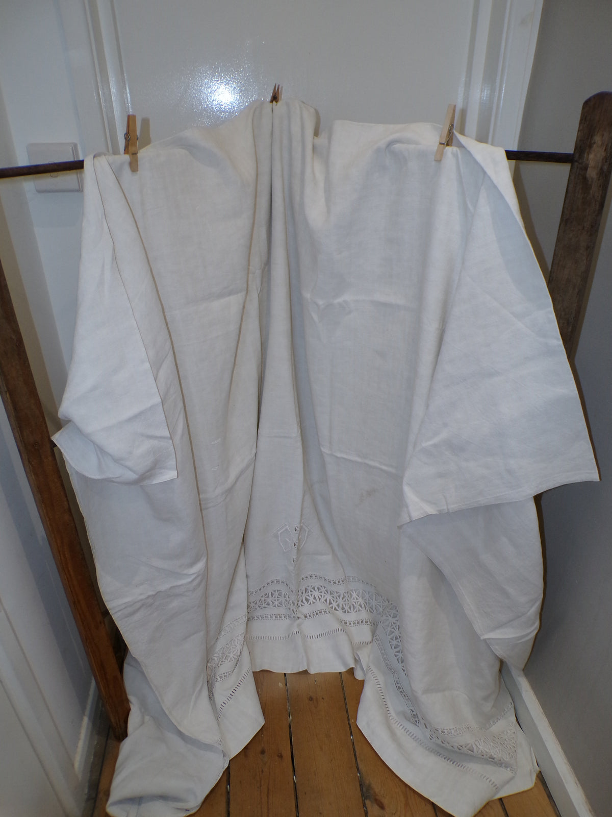 French bed linen