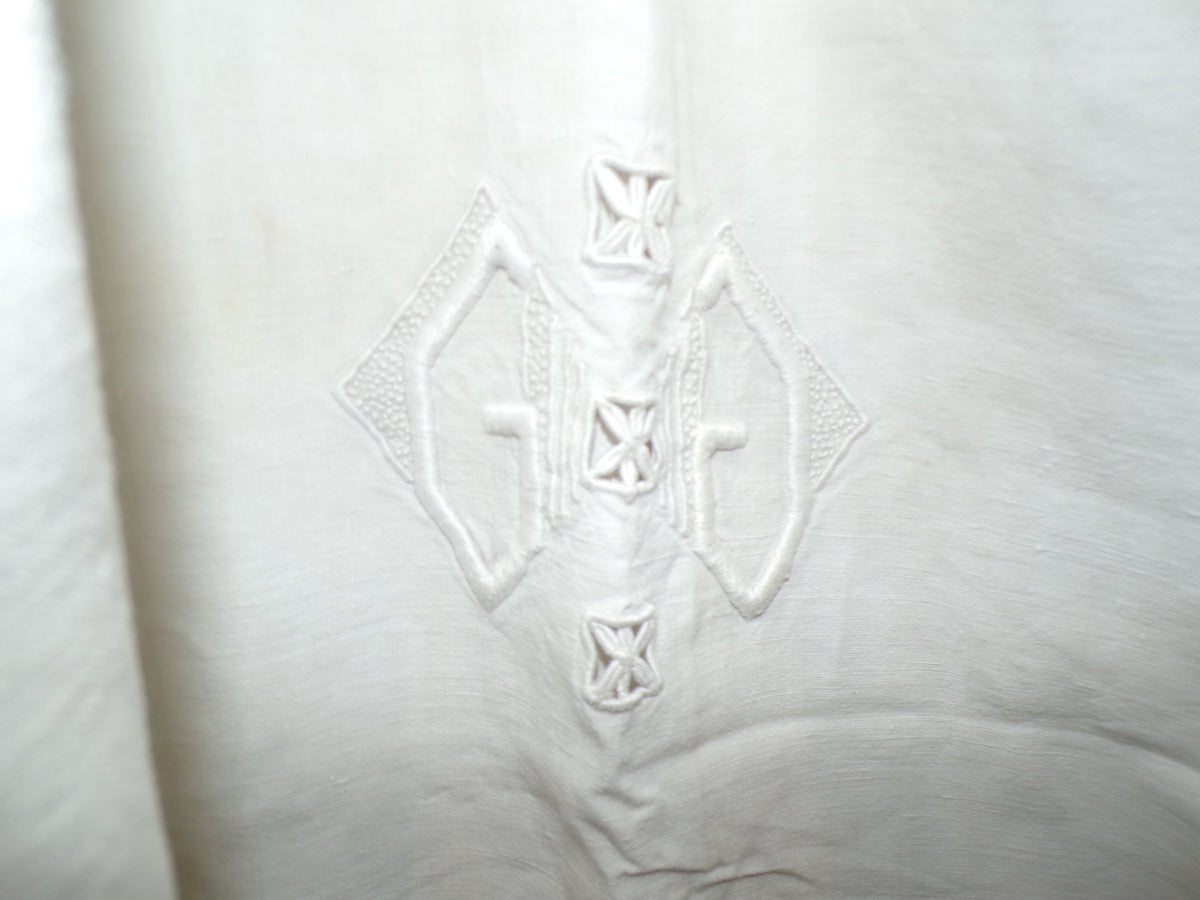 French bed linen