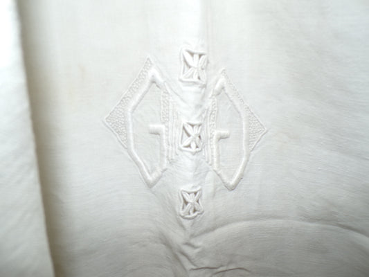 French bed linen