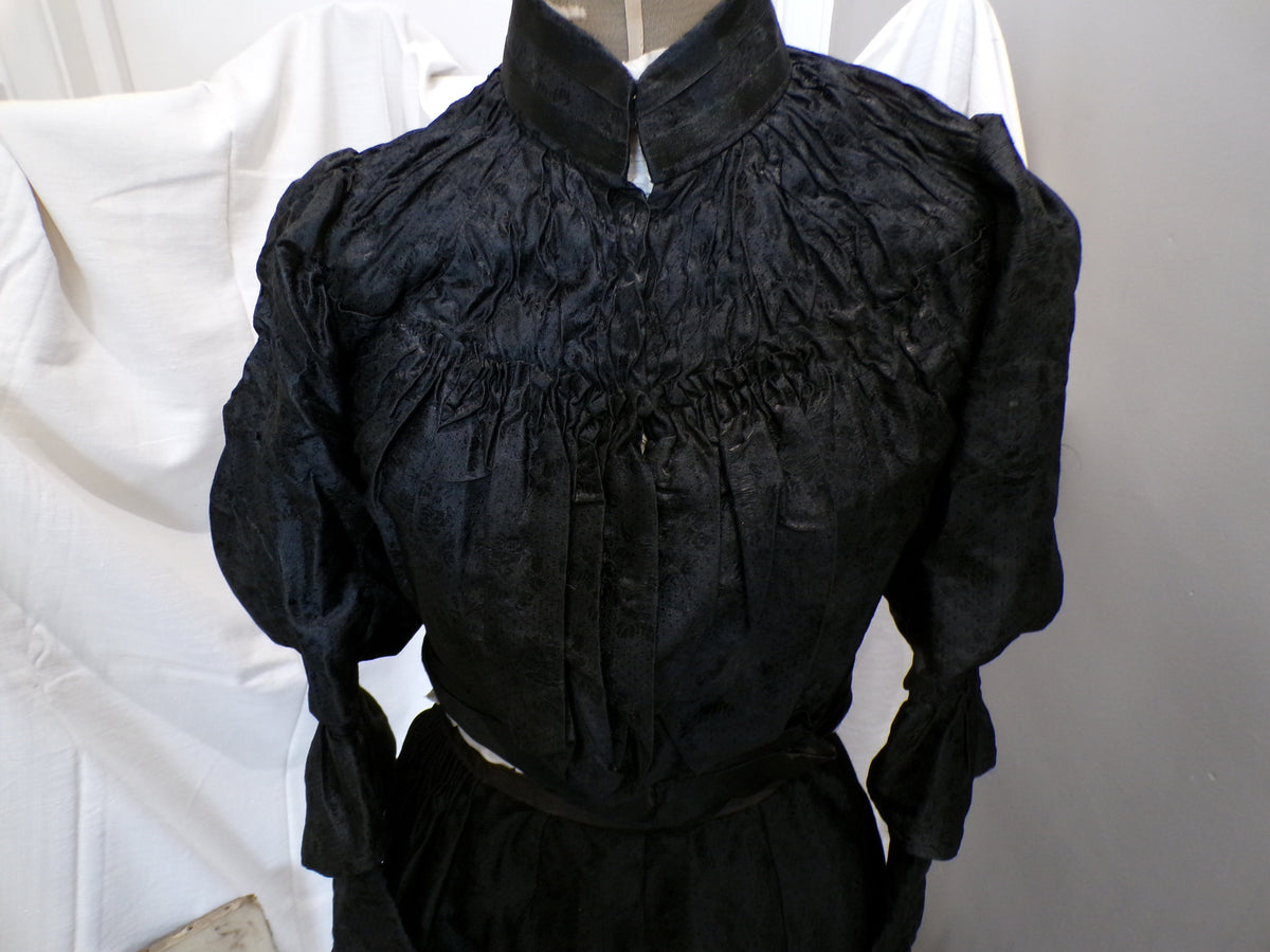 Edwardian/Late Victorian silk skirt and matching fitted blouse